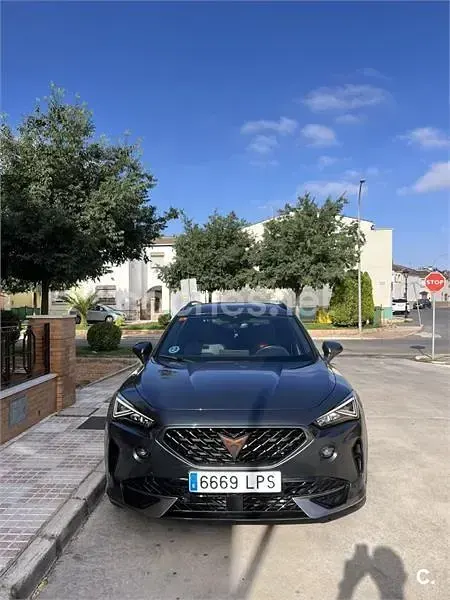 Usado Cupra Formentor 150 CV (110 kW) 2021 Gris / plata SUV