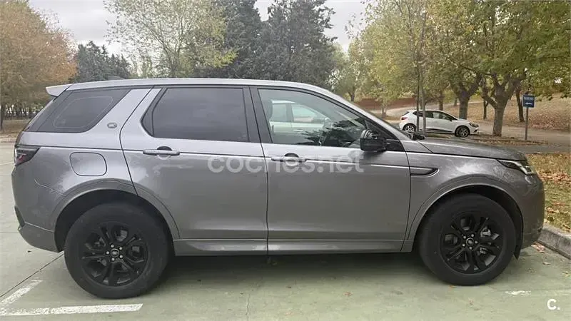 Begagnad Land Rover Discovery 5 300 HK (220 kW) 2021 Grå SUV