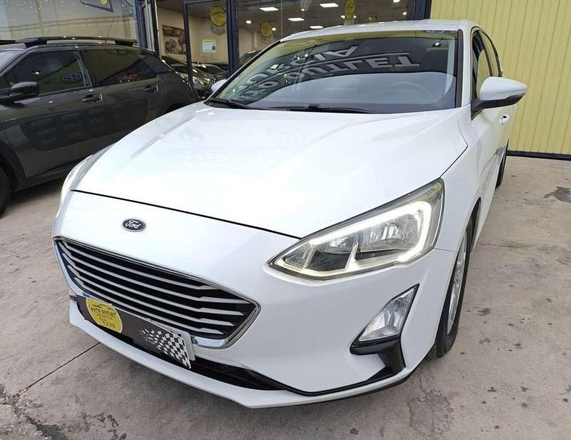 Usado Ford Focus Trend+ 120 CV (88 kW) 2019 Blanco Utilitario