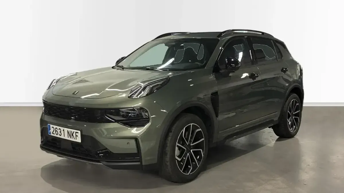 Usado Lynk & Co 01 276 CV (202 kW) 2026 Verde SUV