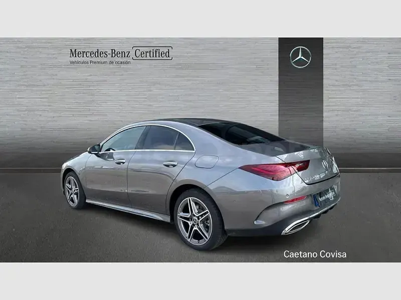 Usado Mercedes CLA250e 218 CV (160 kW) 2025 Gris / plata Coupe