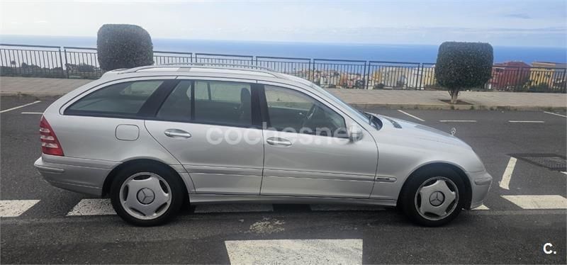 Gris / plata Usado 2005 Mercedes C220 Classic Familiar | 6495 € (Caro) - Imagen 1/4
