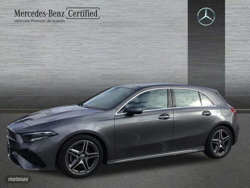 Gris montaña Usado 2023 Mercedes A200 Berlina | 35.400 € (Precio justo) - Imagen 1/4