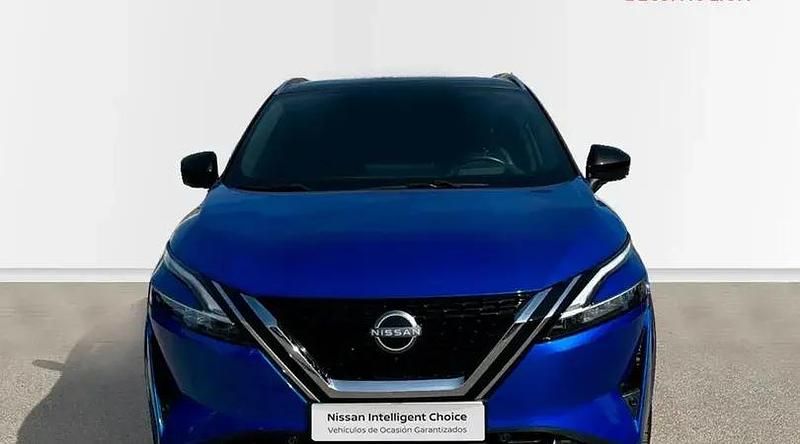 Usado Nissan Qashqai Tekna 140 CV (102 kW) 2023 Magnetic blue midnight black SUV