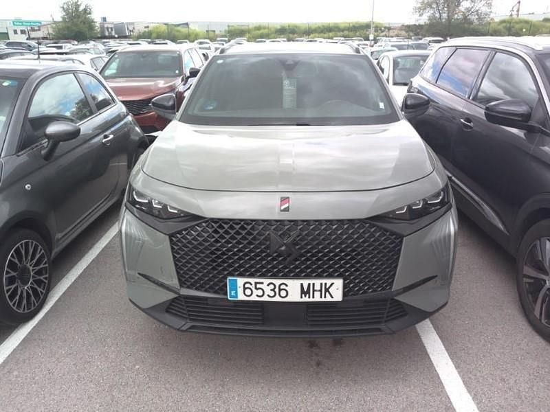 Usado DS Automobiles DS7 Crossback Performance Line Plus 300 CV (220 kW) 2023 Gris / plata SUV