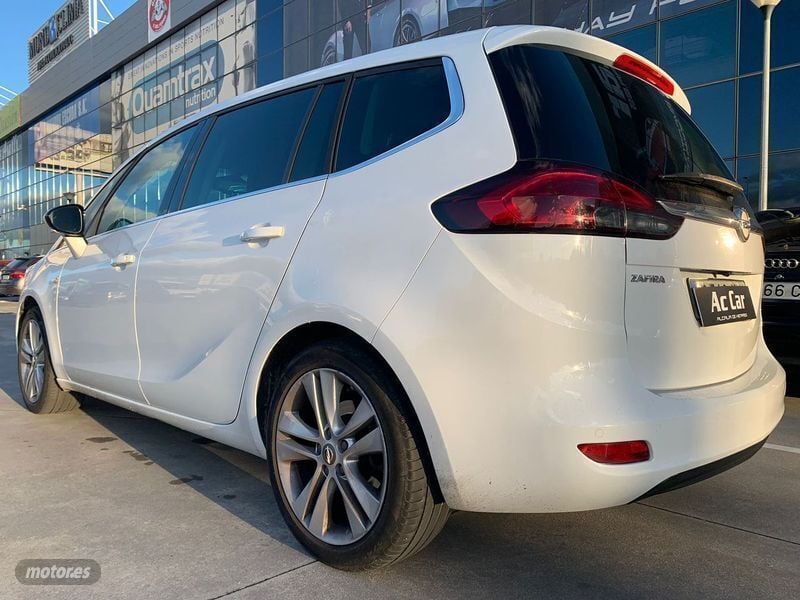 Usado Opel Zafira Life Innovation 136 CV (100 kW) 2019 Blanco Monovolumen