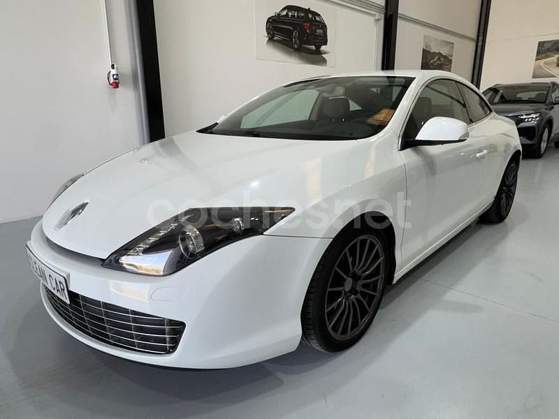 Blanco Usado 2014 Renault Laguna Coupé LIMITED Coupe | 7490 € - Imagen 1/4