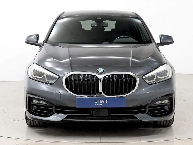 Usado BMW 118 Comfort Edition 150 CV (110 kW) 2020 Gris Utilitario