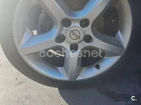 Usado Opel Astra Enjoy 105 CV (77 kW) 2007 Azul Berlina