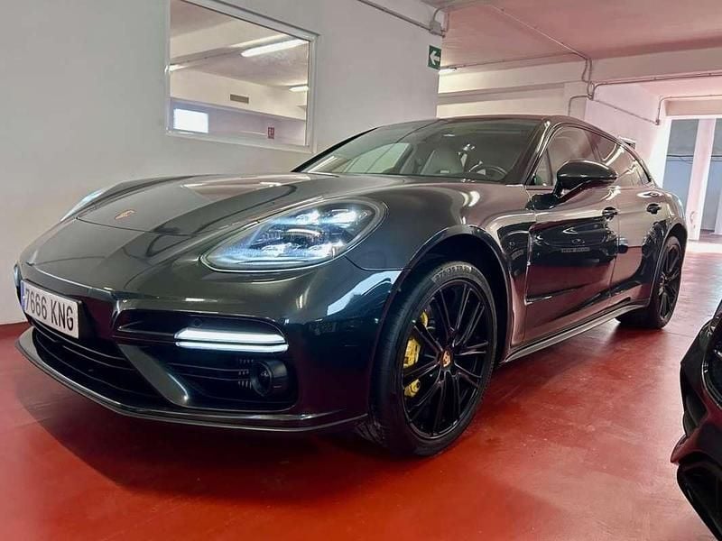 Usado Porsche Panamera Turbo Sport Turismo 549 CV (403 kW) 2019 Gris Berlina