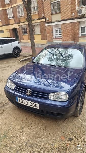 Usado VW Golf IV Highline 130 CV (95 kW) 2003 Azul Berlina