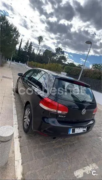 Usado VW Golf VI Advance 105 CV (77 kW) 2011 Negro Utilitario
