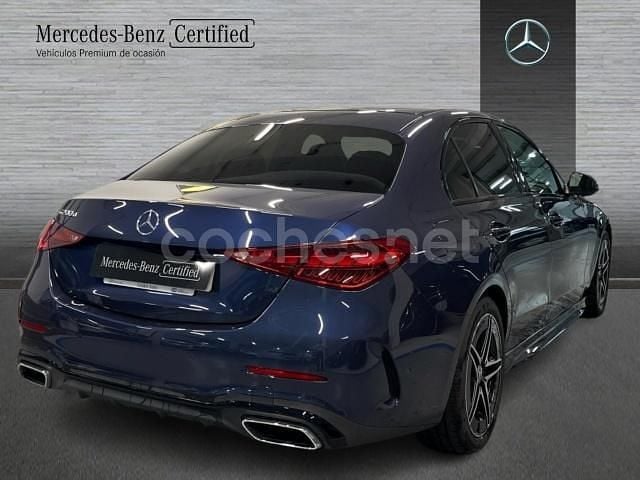 Usado Mercedes C200 163 CV (119 kW) 2025 Azul Berlina