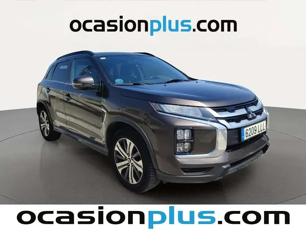 Usado Mitsubishi ASX Motion 150 CV (110 kW) 2020 Marrón SUV