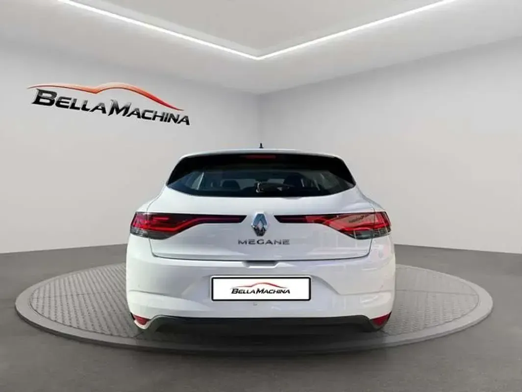Usado Renault Mégane Business 116 CV (85 kW) 2023 Blanco Utilitario