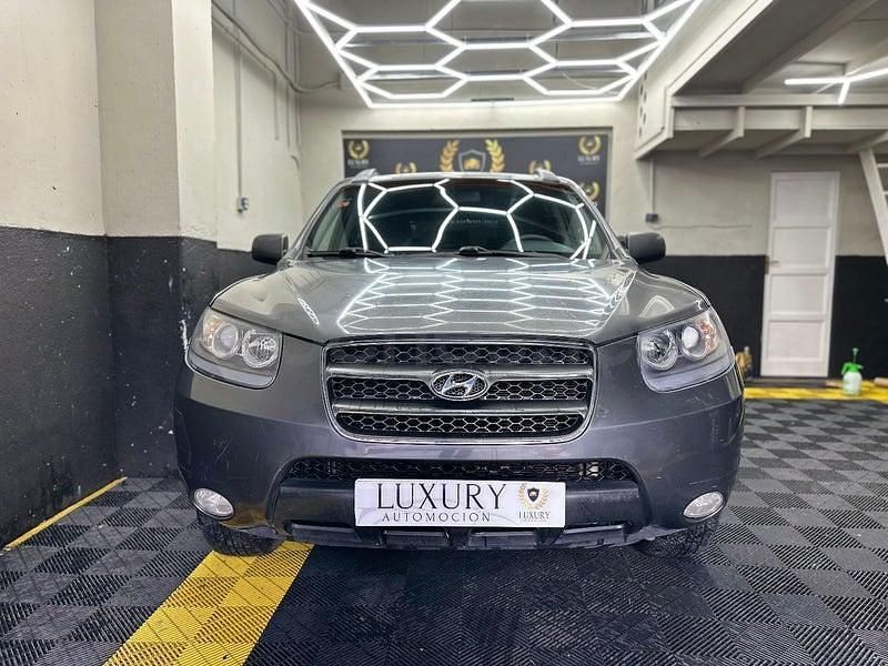 Usado Hyundai Santa Fe Style 155 CV (114 kW) 2007 Gris / plata SUV