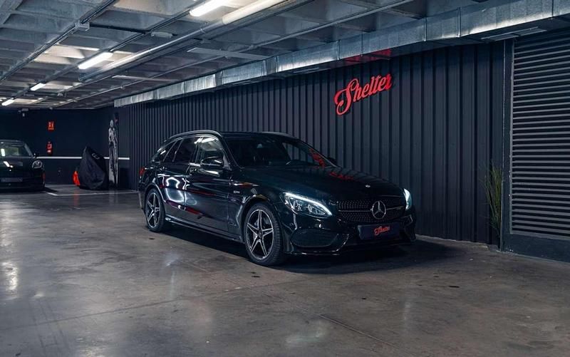 Usado Mercedes C43 AMG AMG 367 CV (269 kW) 2017 Negro Familiar