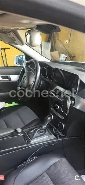 Usado Mercedes C220 Avantgarde 170 CV (125 kW) 2014 Blanco Berlina