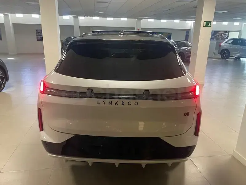 Nuevo Lynk & Co 08 350 CV (257 kW) 2025 Blanco SUV