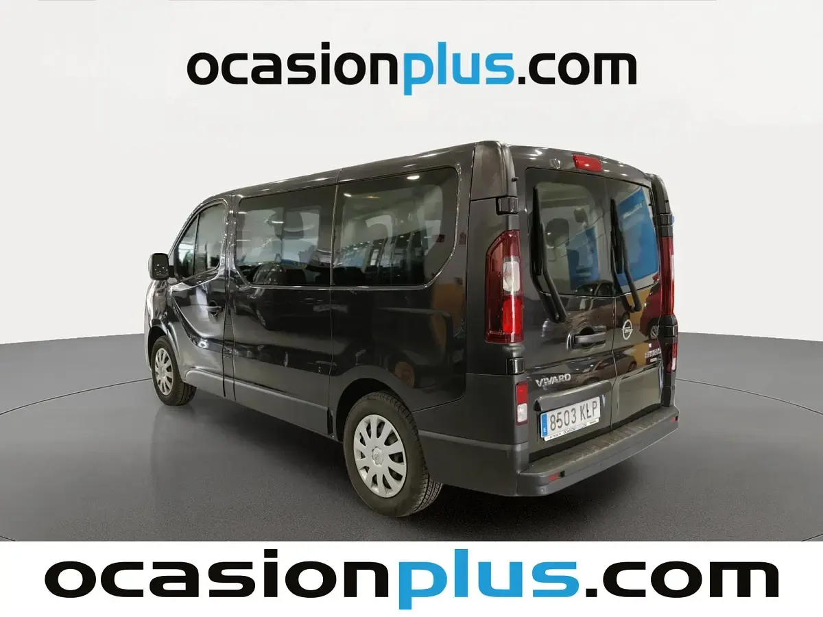 Usado Opel Vivaro S 125 CV (91 kW) 2018 Negro Monovolumen