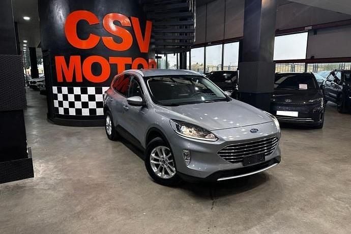 Usado Ford Kuga Titanium 224 CV (164 kW) 2022 SUV