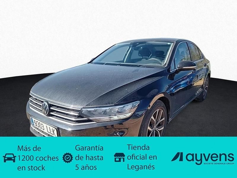 Usado VW Passat Executive 150 CV (110 kW) 2020 Negro Berlina
