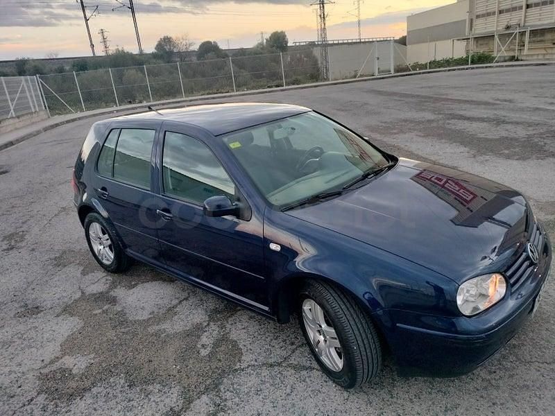 Azul Usado 2001 VW Golf Conceptline Berlina | 2900 € (Precio justo) - Imagen 1/4