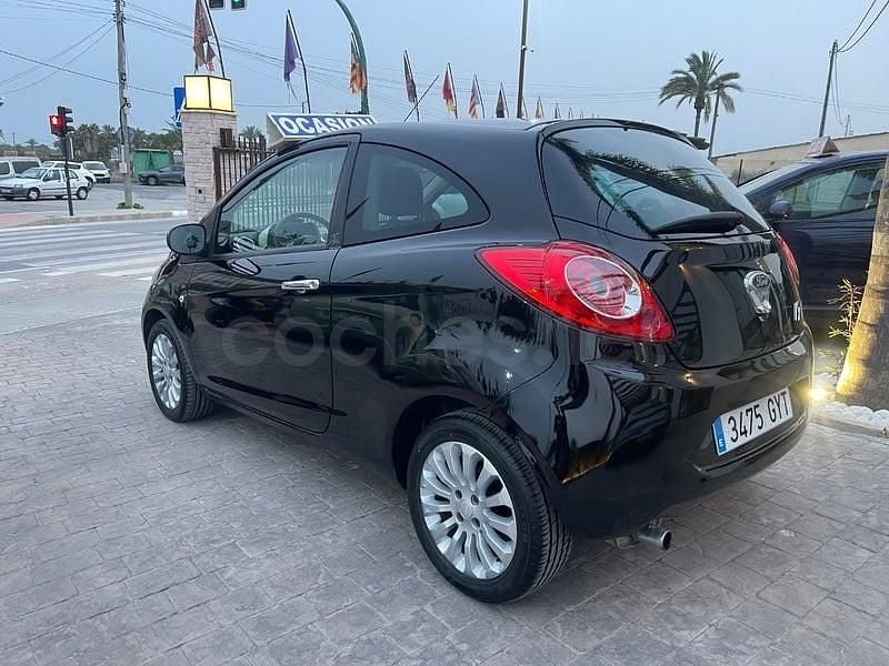 Usado Ford Ka Titanium 69 CV (50 kW) 2010 Negro Utilitario