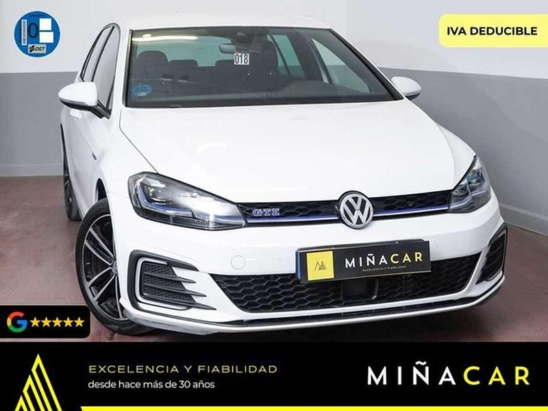 Blanco Usado 2021 VW Golf VIII GTE Utilitario | 18.890 € (Buen precio) - Imagen 1/4