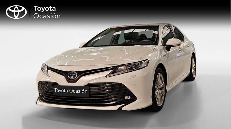 Usado Toyota Camry Advance 218 CV (160 kW) 2019 Blanco Berlina