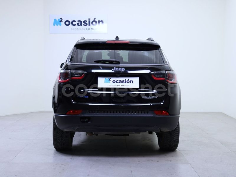Usado Jeep Compass Trailhawk 240 CV (176 kW) 2020 Negro SUV