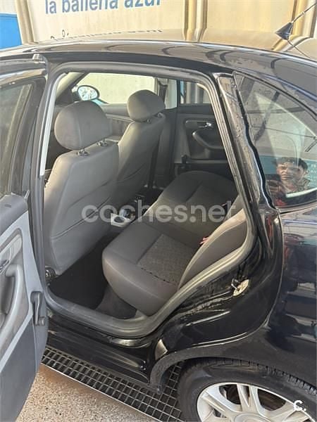 Usado Seat Cordoba Reference 70 CV (51 kW) 2007 Negro Berlina