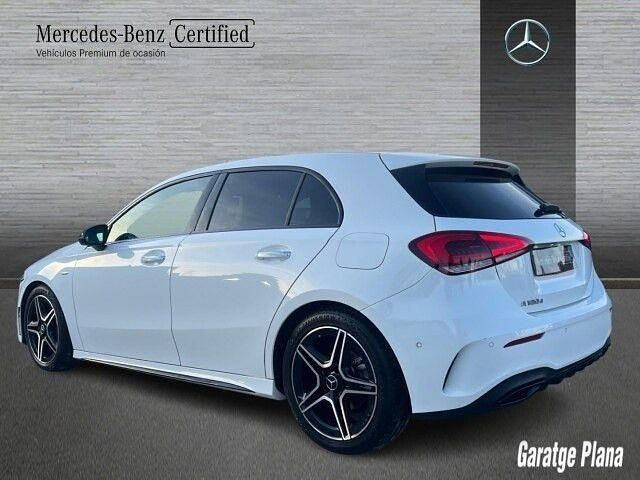 Usado Mercedes A180 116 CV (85 kW) 2022 Blanco polar