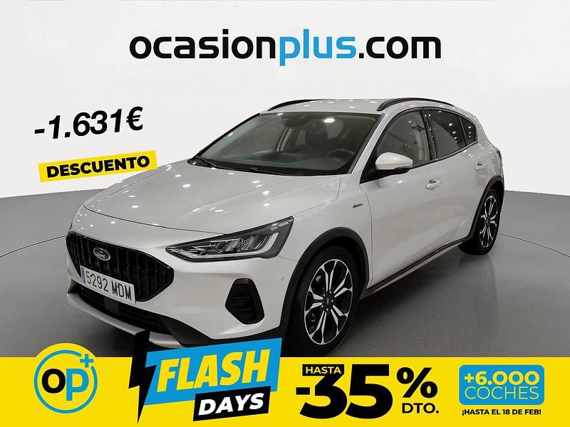 Usado Ford Focus Active 155 CV (114 kW) 2023 Gris