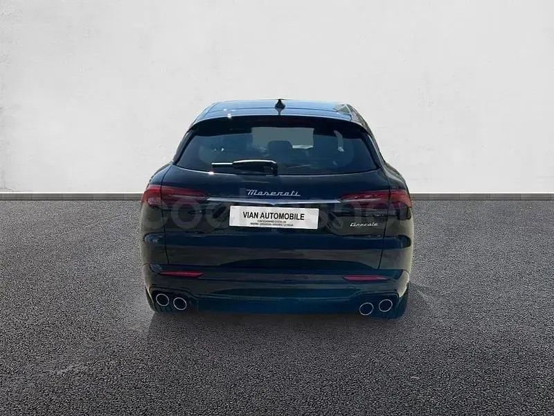 Usado Maserati Grecale GT 300 CV (220 kW) 2022 Negro SUV