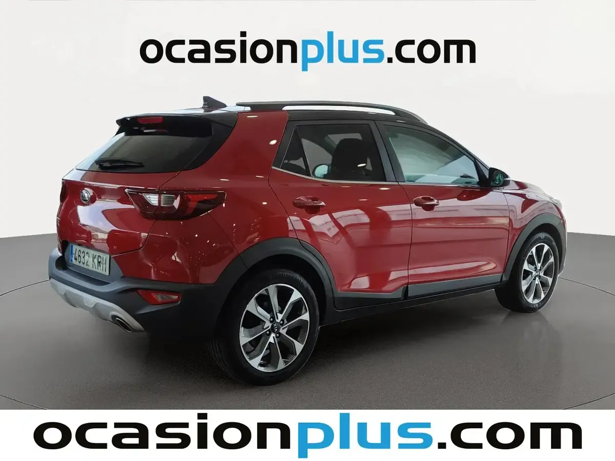 Usado Kia Stonic 101 CV (74 kW) 2018 Rojo SUV