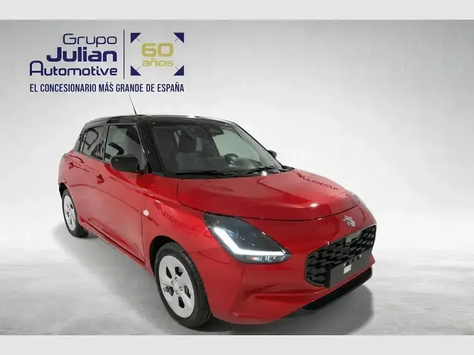 Nuevo Suzuki Swift 83 CV (61 kW) 2026 Rojo Utilitario
