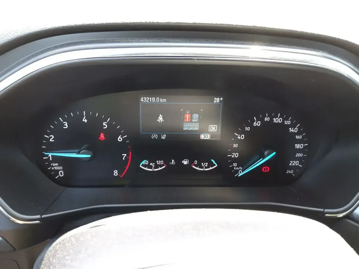 Usado Ford Focus Active 125 CV (91 kW) 2024 Blanco Utilitario
