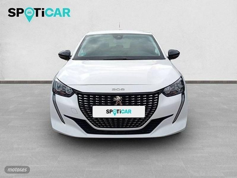 Usado Peugeot 208 Allure 100 CV (73 kW) 2022 Blanco Utilitario
