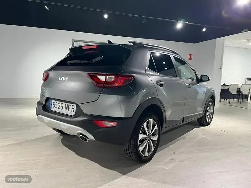 Usado Kia Stonic 100 CV (73 kW) 2025 SUV