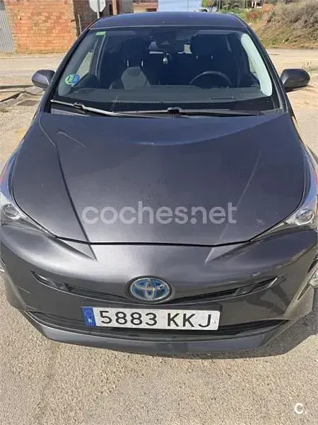 Usado Toyota Prius 122 CV (89 kW) 2018 Gris / plata Utilitario