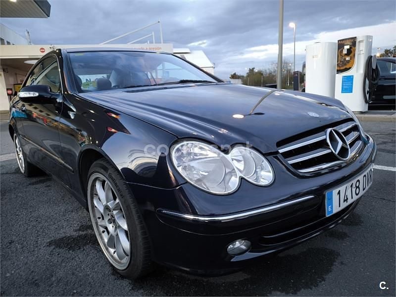 Usado Mercedes CLK240 Avantgarde 170 CV (125 kW) 2002 Azul Coupe