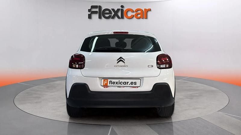 Usado Citroën C3 Feel 99 CV (72 kW) 2019 Blanco Utilitario