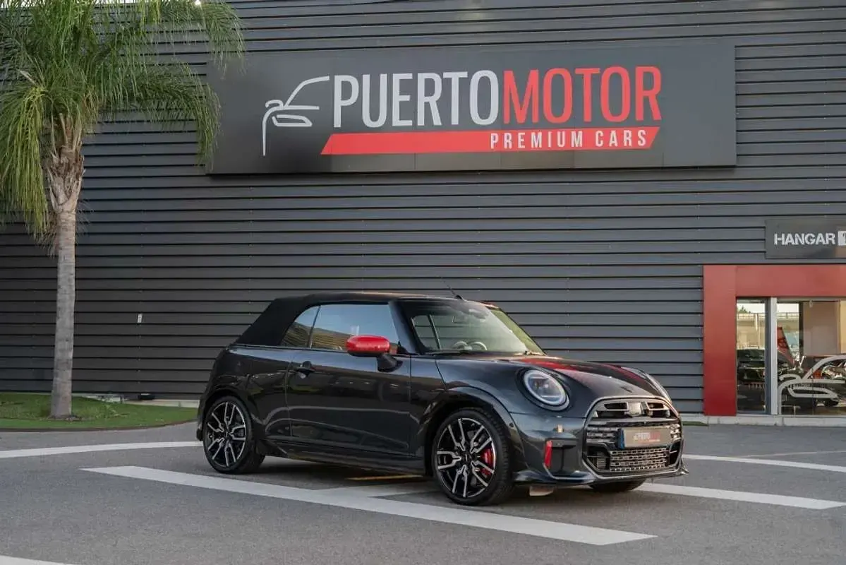 Usado Mini John Cooper Works Cabriolet 231 CV (169 kW) 2025 Negro Descapotable