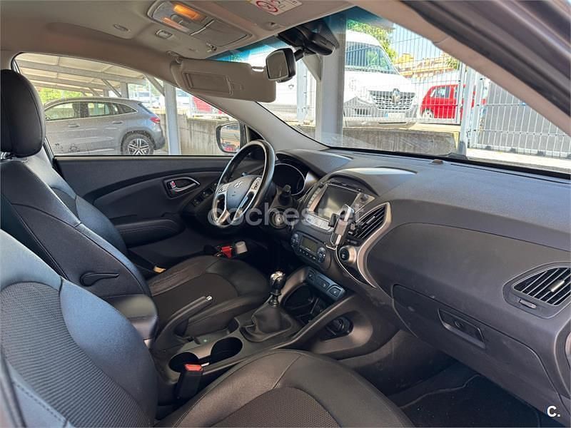 Begagnad Hyundai Tucson 115 HK (84 kW) 2015 Grå SUV