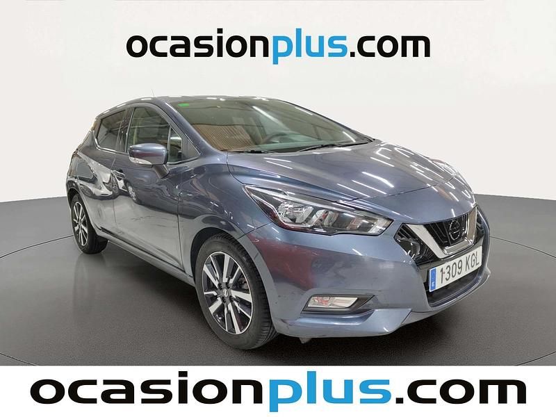 Usado Nissan Micra Acenta 71 CV (52 kW) 2017 Gris Utilitario