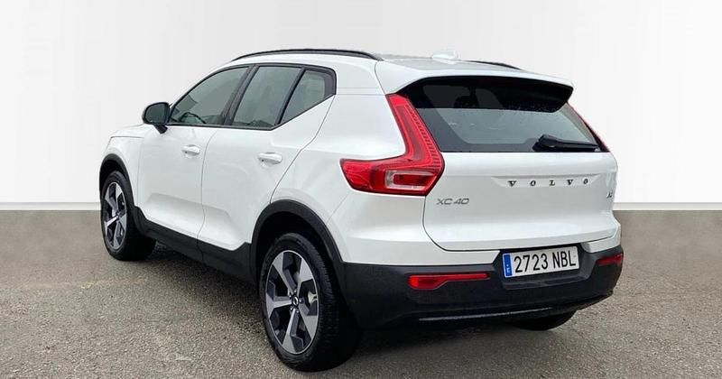 Nuevo Volvo XC40 Plus 163 CV (119 kW) 2025 SUV