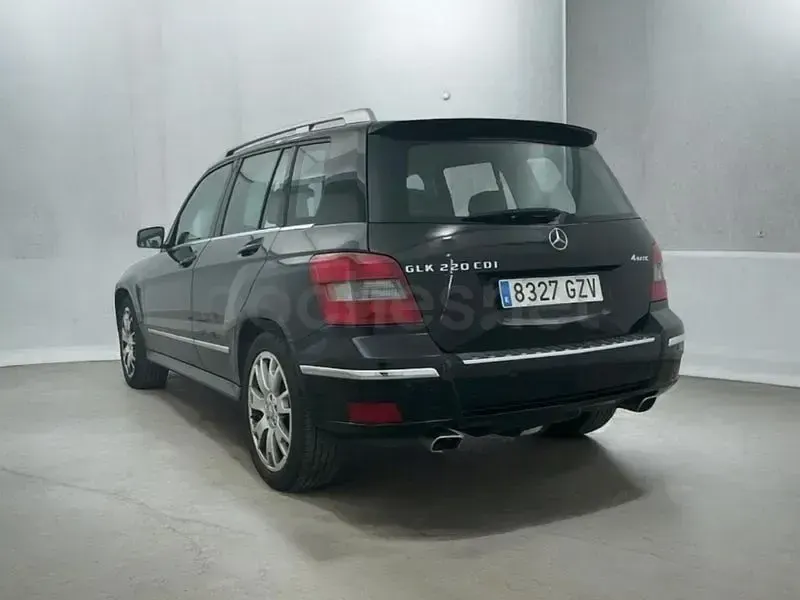 Usado Mercedes GLK220 170 CV (125 kW) 2011 Negro SUV