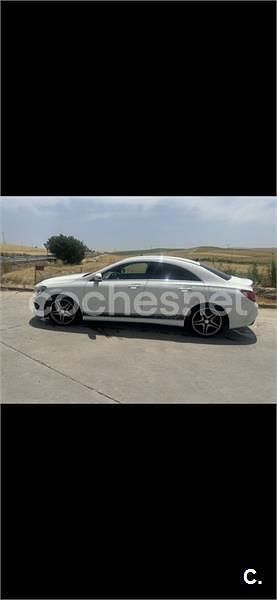 Usado Mercedes CLA200 AMG line 136 CV (100 kW) 2015 Blanco Berlina