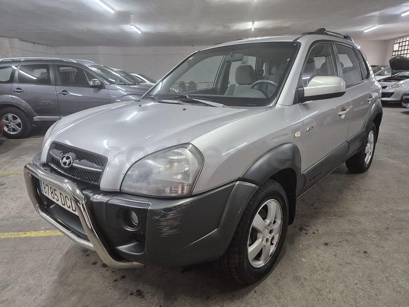 Usado Hyundai Tucson Comfort 112 HP (82 kW) 2004 Cinzento SUV